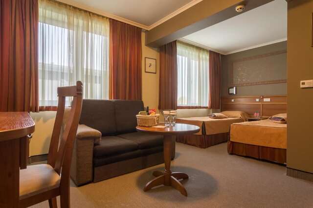 Отель Diplomat Plaza Hotel & Resort Луковит-54